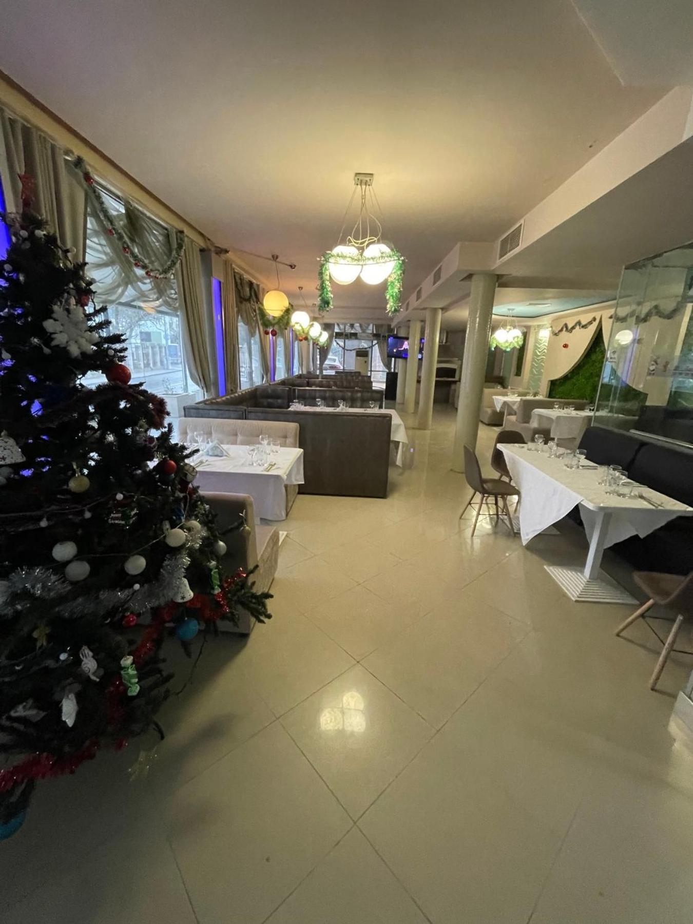 Apart Complex Diva& Bar & Restaurant Aziz Konstantin ve Elena Dış mekan fotoğraf